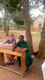 Zomerproject 2017 Meubels voor Uganda Mirembe Nsanvu